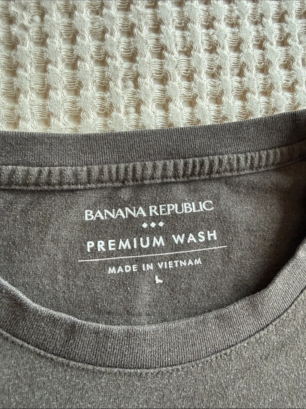 Banana Republic Men's Crew Neck Tee - Charcoal